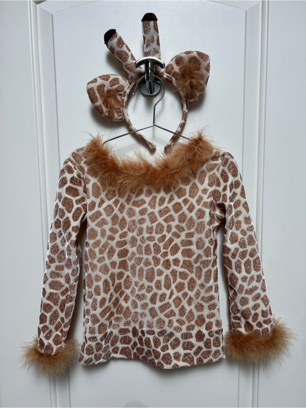 PBK Kids Giraffe Halloween Costume Top, tulle skirt and Headband NWOT